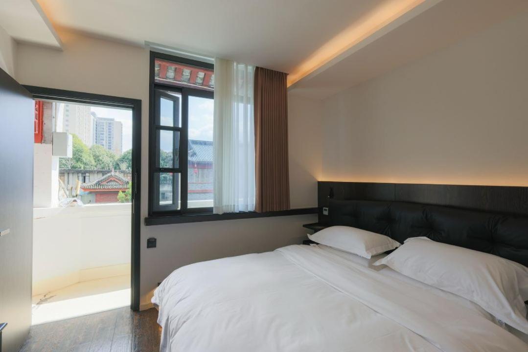 Qintai Tibetan Culture Boutique Hotel Thành Đô Ngoại thất bức ảnh